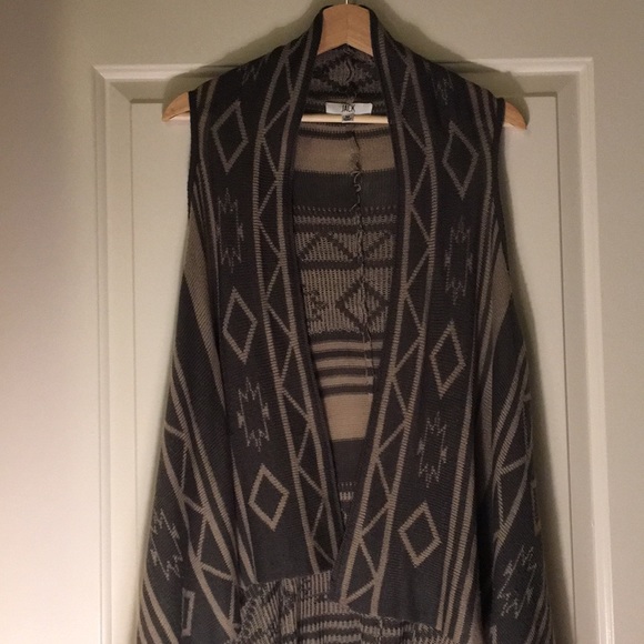 JACK by BB Dakota Damen Fringe Vest - Picture 2 of 8